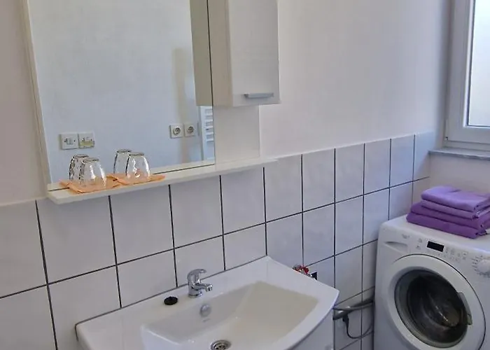 Murko P-1 アパート Brest